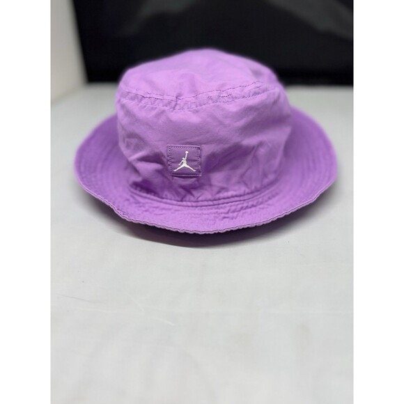 Nike Jordan Performance Bucket Hat Purple Unisex M/L Fishing Beach - Picture 1 of 5